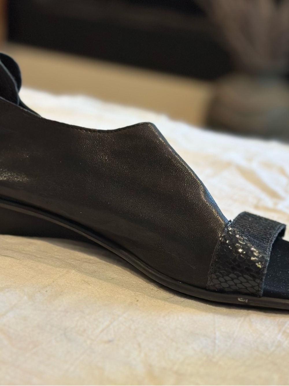 Sesto Meucci Black Open-Toe Leather Sandal with Snakeskin Accent - Picture 9 of 10